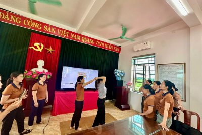 Trường Mầm non Xuân Châu tổ chức tập huấn chuyên đề “Thực hiện giáo dục STEM/STEAM trong giáo dục mầm non phù hợp với bối cảnh địa phương” và “Kỹ năng phòng chống tai nạn thương tích trẻ em trong trường mầm non”.